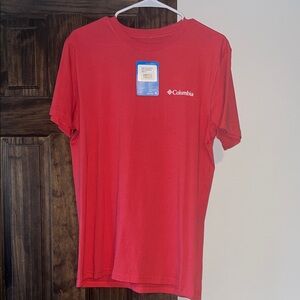 Columbia Men's Vibrant Pink-Red Short Sleeve Tee